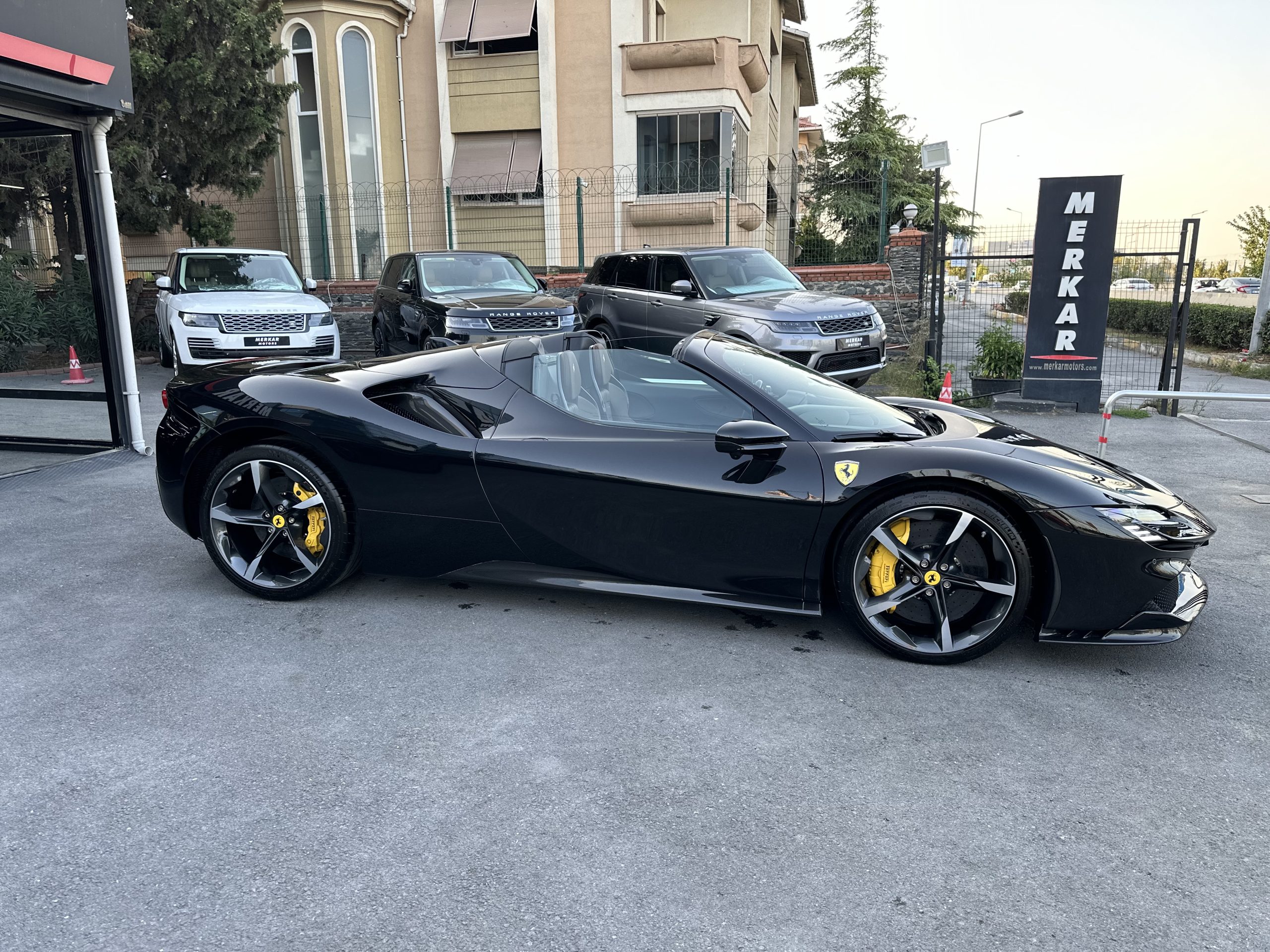 2024 FERRARİ SF90 SPİDER