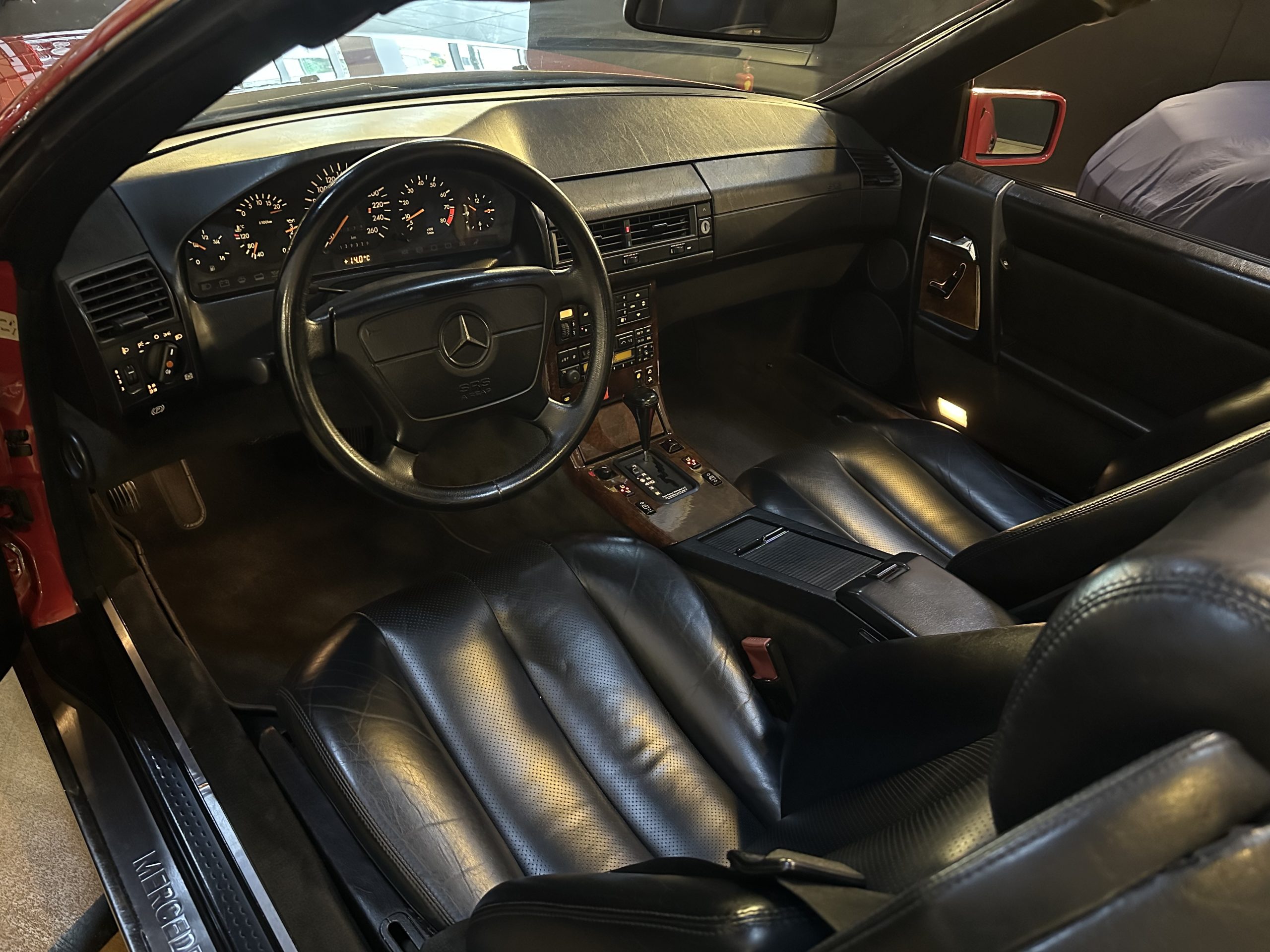 1992 Mercedes-Benz 300SL-24 Roadstar R129