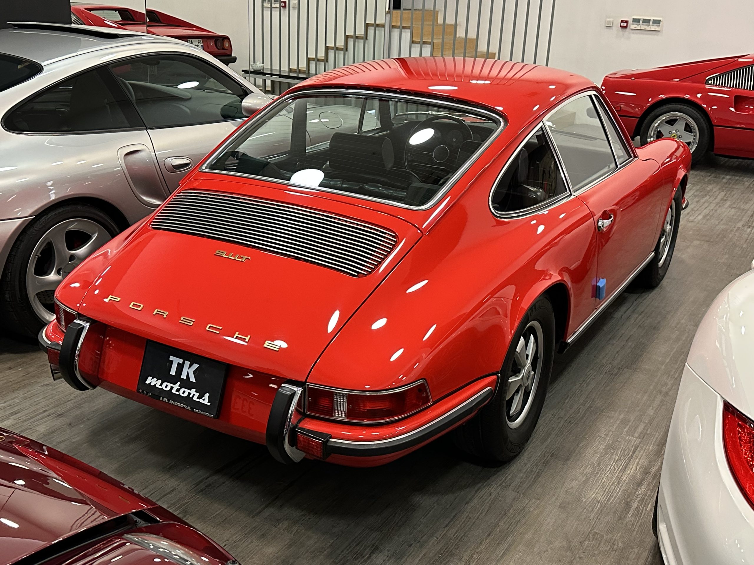1970 PORSCHE 911 T ( F BODY)