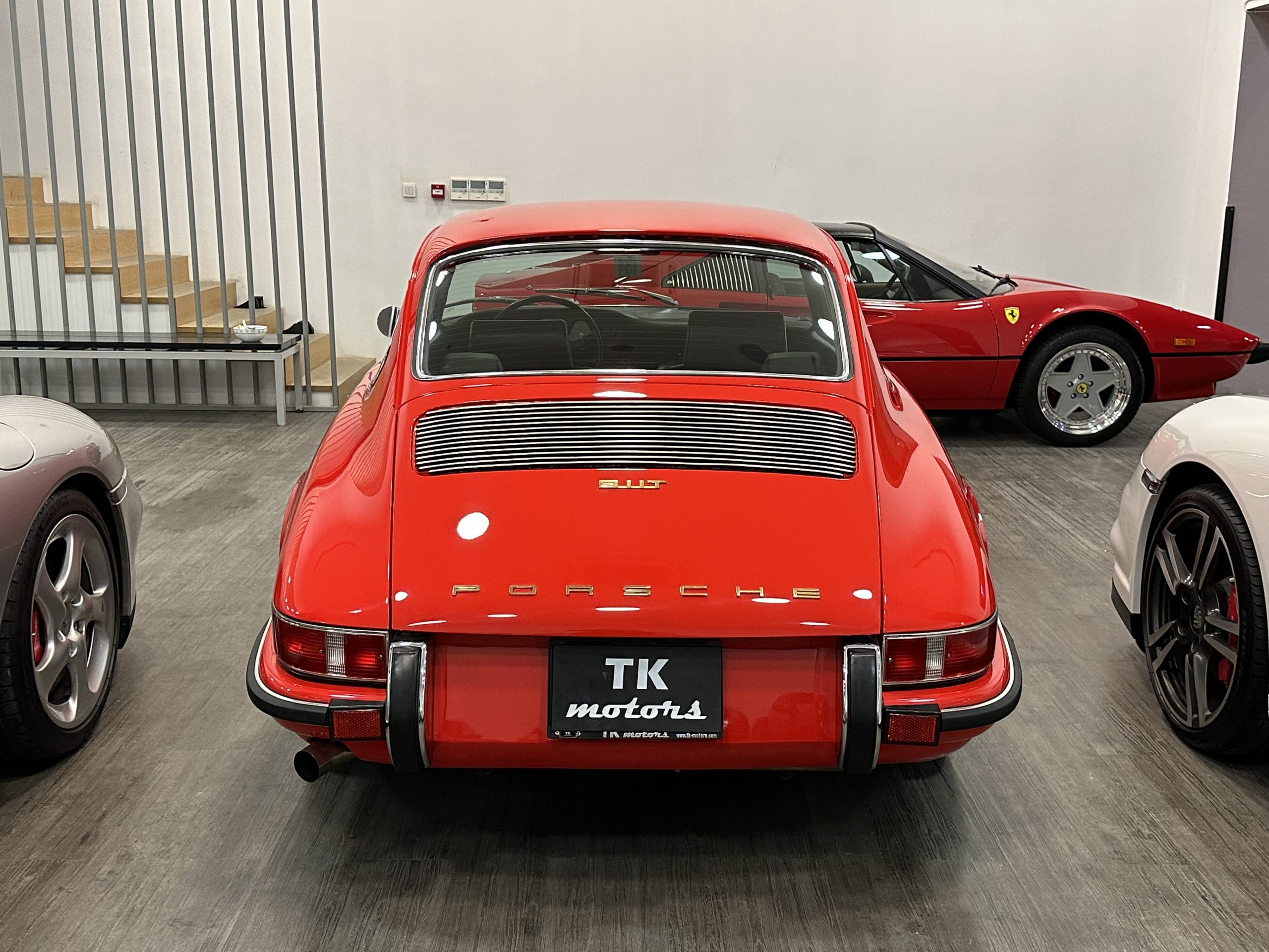 1970 PORSCHE 911 T ( F BODY)