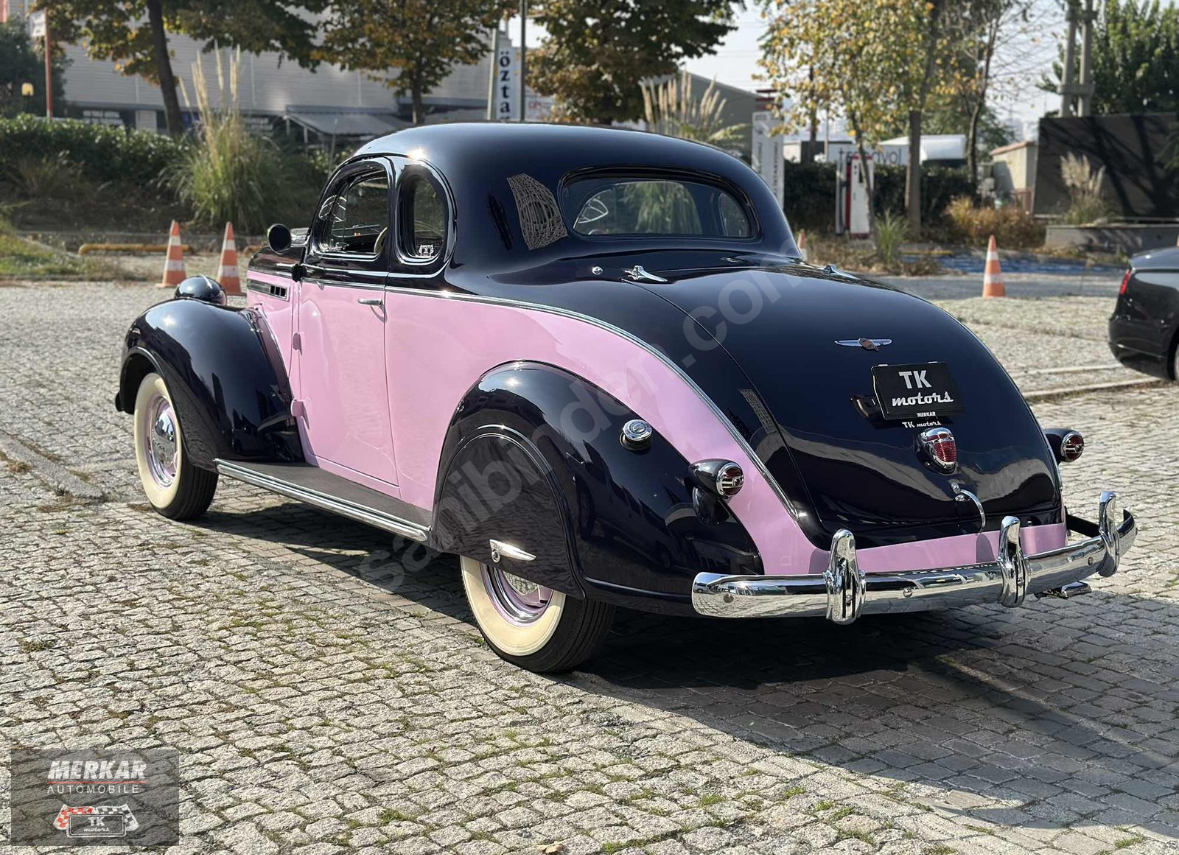 1938 CHRYSLER ROYAL COUPE