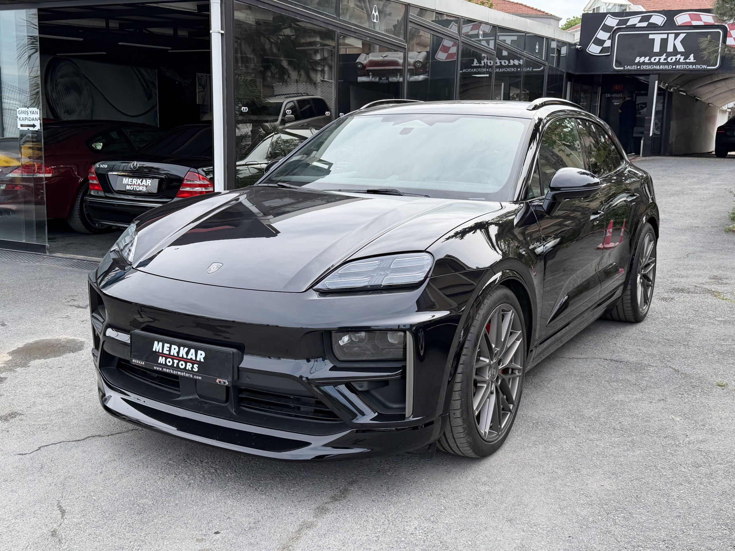 2024 Porsche MACAN ELEKTRİK TURBO 639HP
