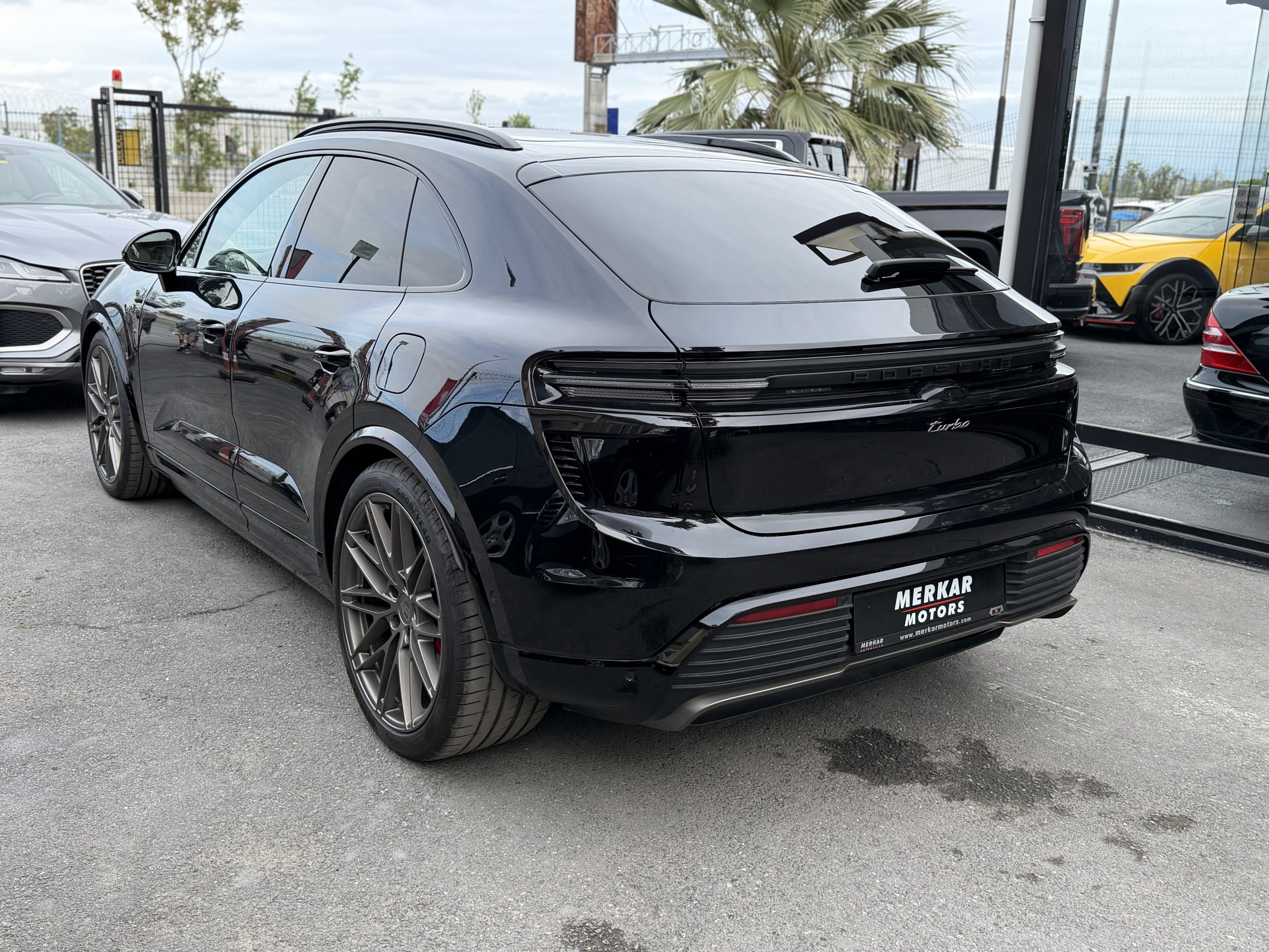 2024 Porsche MACAN ELEKTRİK TURBO 639HP