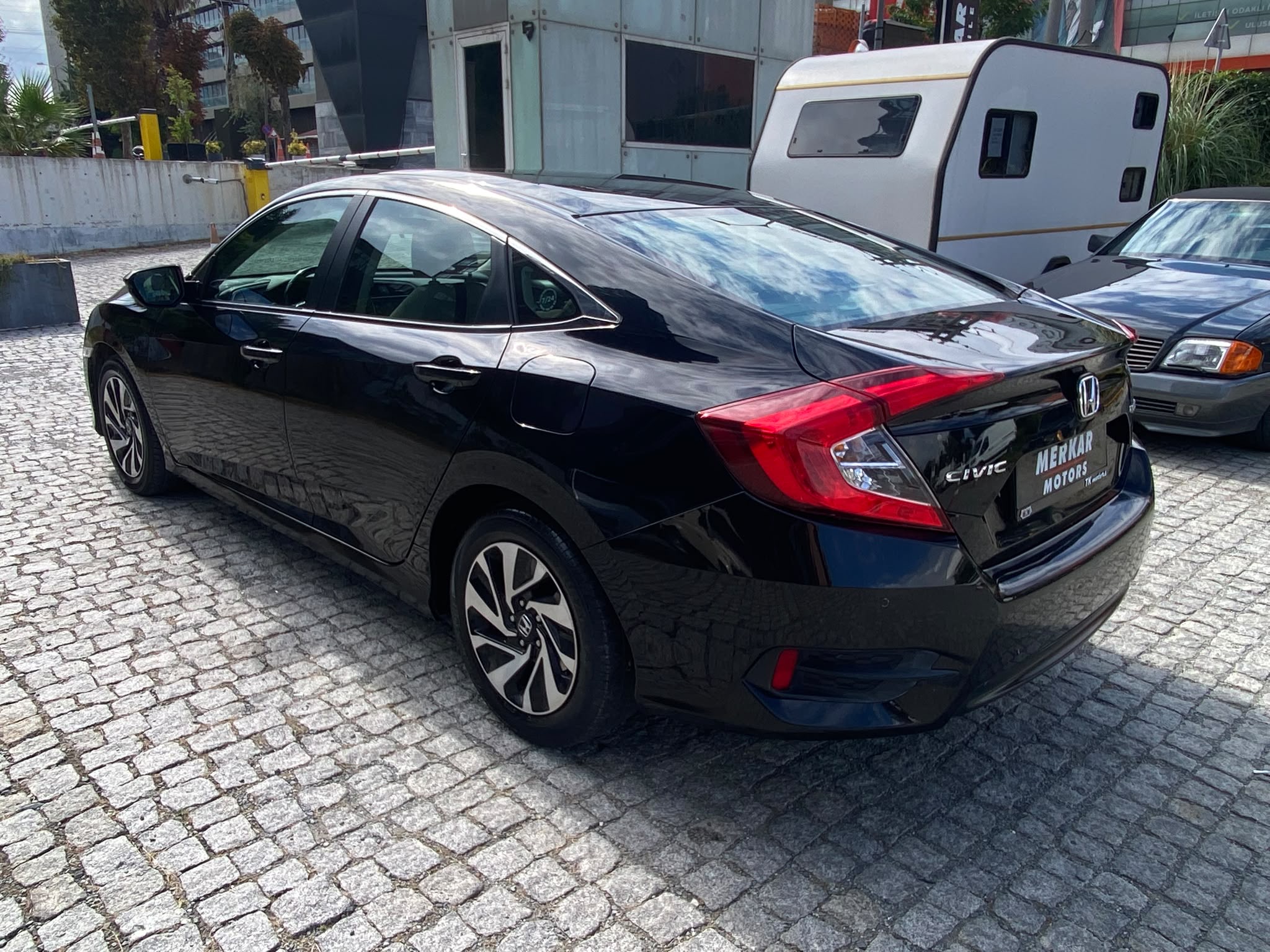 2018 HONDA CİVİC DİZEL EXECUTİVE PLUS 75.000KM HATASIZ